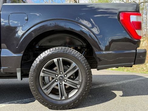 Used 2021 Ford F150 Lariat w/ Equipment Group 502A High AWD/4WD image 9