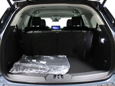 New 2026 Ford Explorer Active w/ Active Comfort Package image 15