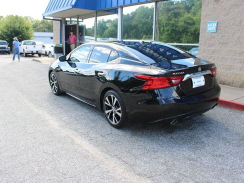 Used 2017 Nissan Maxima Platinum FWD image 4