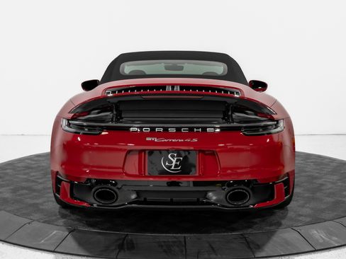 Used 2023 Porsche 911 Carrera 4S AWD/4WD image 19