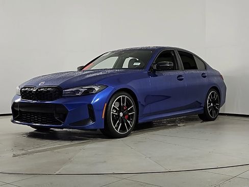 Used 2023 BMW M340i w/ Premium Package image 2