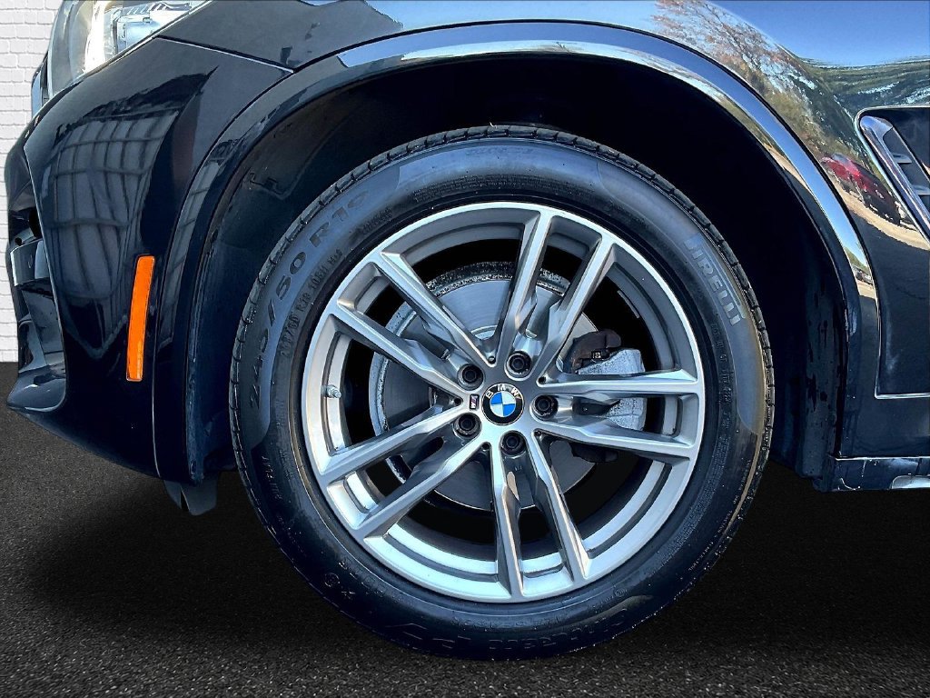 Used 2021 BMW X4 xDrive30i w/ M Sport Package AWD/4WD image 16