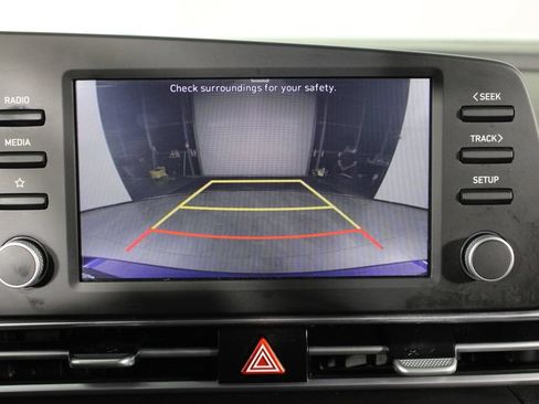 Certified 2023 Hyundai Elantra SE FWD image 29