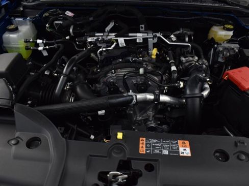 Used 2025 Ford Ranger Lariat w/ FX4 Off-Road Package image 29