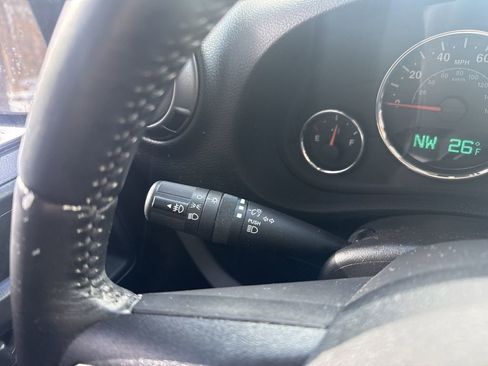 Used 2018 Jeep Wrangler Unlimited Sport S image 18