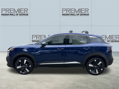 New 2025 Nissan Kicks SR w/ SR Premium Package FWD image 25