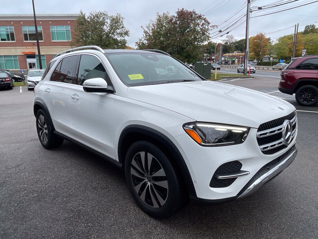 Used 2024 Mercedes-Benz GLE 350 4MATIC image 5