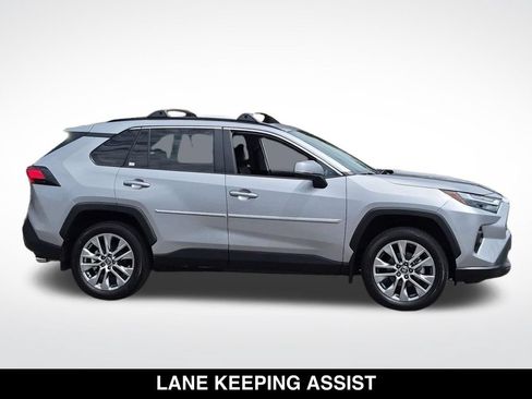 Used 2025 Toyota RAV4 XLE Premium AWD/4WD image 6