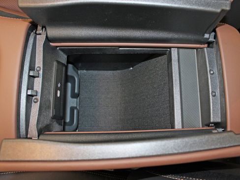 Certified 2026 Mercedes-Benz GLE 53 AMG 4MATIC Coupe image 25