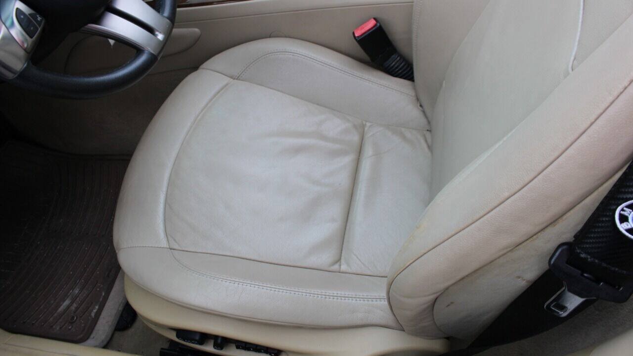 Used 2006 BMW Z4 3.0i RWD image 18