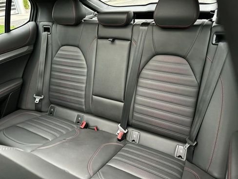 Used 2025 Alfa Romeo Stelvio Tributo Italiano w/ Active Assist Plus Package AWD/4WD image 23
