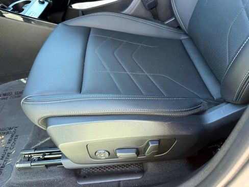 Used 2025 BMW X1 xDrive28i image 20