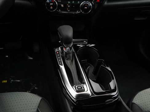 New 2026 Chevrolet Trax LT w/ Driver Confidence Package FWD image 25