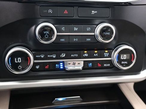 Certified 2024 Ford Expedition Max Limited AWD/4WD image 22