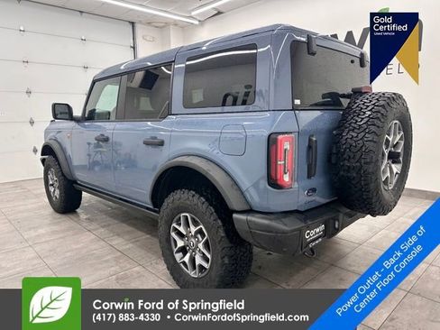 Certified 2025 Ford Bronco Badlands image 4