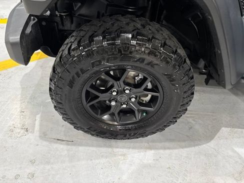 Used 2024 Jeep Wrangler Unlimited Sport AWD/4WD image 37