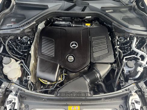 Used 2026 Mercedes-Benz GLC 300 4MATIC image 23