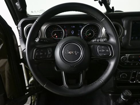 Used 2022 Jeep Wrangler Unlimited Sport AWD/4WD image 2