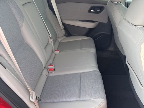 Certified 2023 Nissan Rogue SV image 12