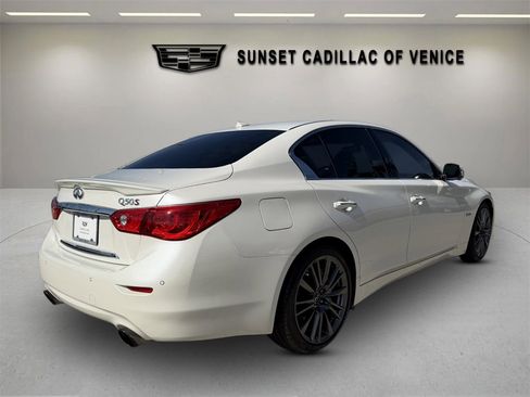 Used 2016 INFINITI Q50 Red Sport 400 image 3