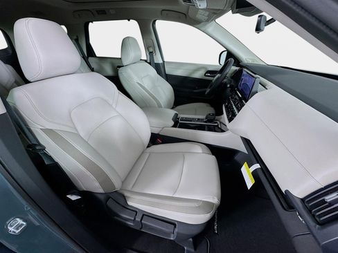 New 2026 Nissan Pathfinder SL image 28