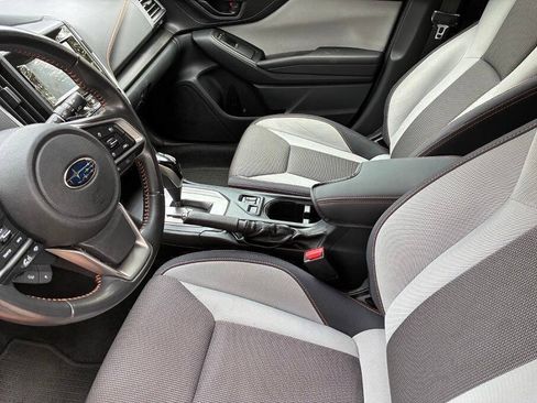 Used 2020 Subaru Crosstrek 2.0i Premium w/ Moonroof Package 2 AWD/4WD image 27
