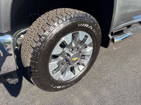 Used 2025 Chevrolet Silverado 3500 LT w/ All Star Edition AWD/4WD image 34