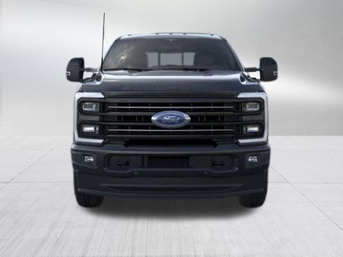 New 2025 Ford F350 Platinum image 2