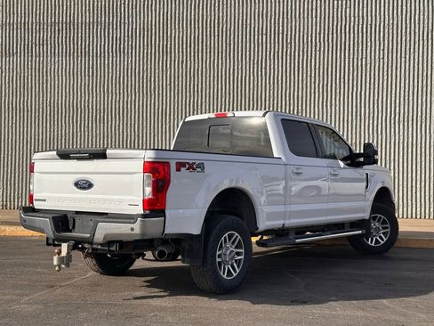 Used 2017 Ford F250 Lariat w/ Lariat Value Package image 5
