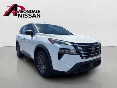 Certified 2026 Nissan Rogue S AWD/4WD image 8