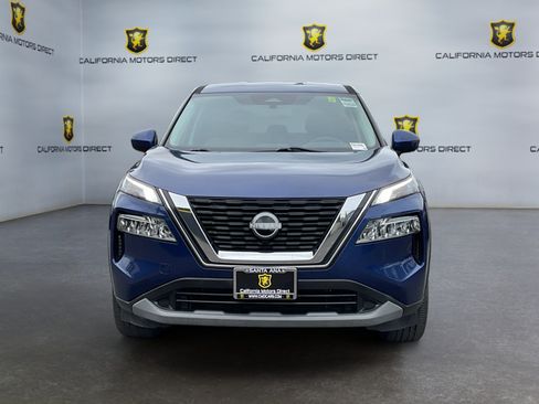 Used 2023 Nissan Rogue SV FWD image 2