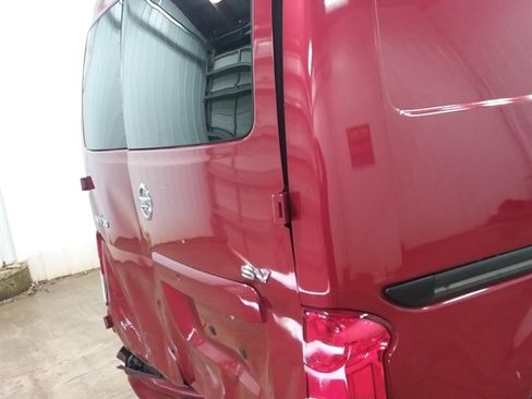 Used 2019 Nissan NV200 SV w/ Navigation Package image 18