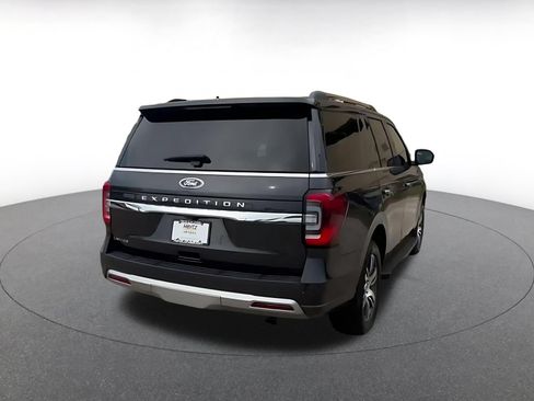 Used 2024 Ford Expedition Limited AWD/4WD image 14