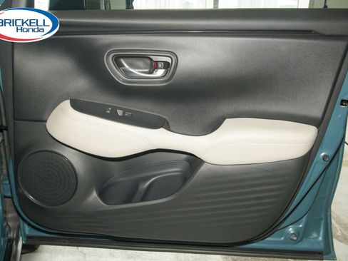Certified 2024 Honda HR-V LX image 14