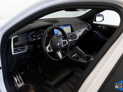 Used 2022 BMW X6 M50i w/ Premium Package AWD/4WD image 18