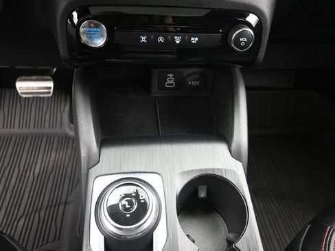 Used 2024 Ford Escape ST-Line w/ Tech Pack #1 AWD/4WD image 19
