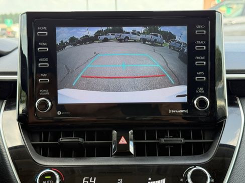 Used 2021 Toyota Corolla LE FWD image 13