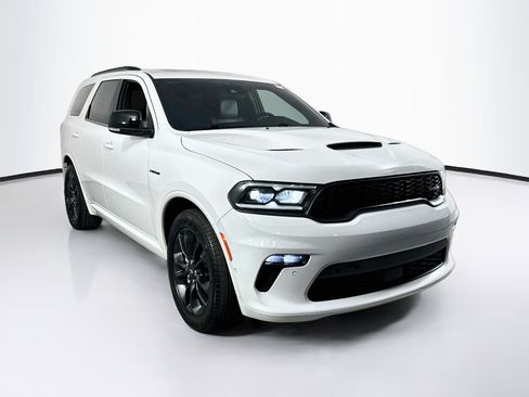 Used 2023 Dodge Durango R/T RWD image 3