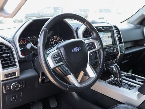 Used 2017 Ford F150 Lariat AWD/4WD image 19
