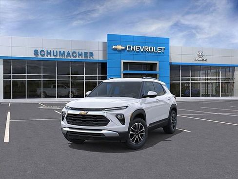 New 2026 Chevrolet TrailBlazer LT w/ LT Cold Weather Package AWD/4WD image 8