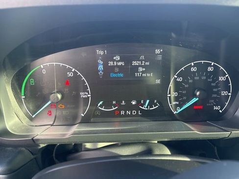 Used 2023 Ford Maverick XL image 18