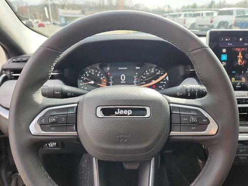 Certified 2023 Jeep Compass Latitude w/ Sun and Sound Group image 19