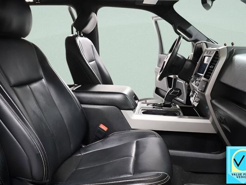 Used 2020 Ford F150 Lariat w/ Equipment Group 502A Luxury image 28