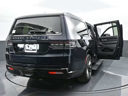 Used 2024 Jeep Grand Wagoneer L Series II w/ Quick Order Packagew 28T image 69