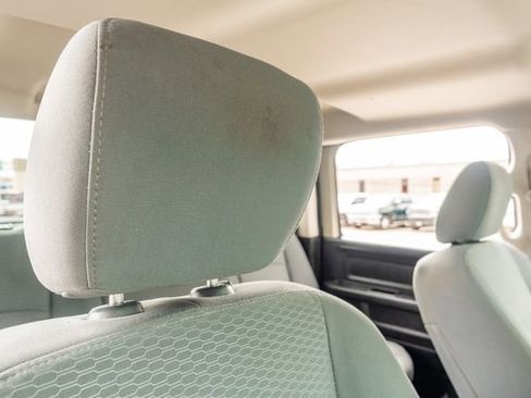 Used 2015 RAM 2500 Tradesman w/ Chrome Appearance Group image 43