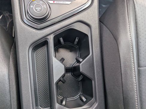 Used 2018 Volkswagen Tiguan SE w/ Panoramic Sunroof Package AWD/4WD image 25