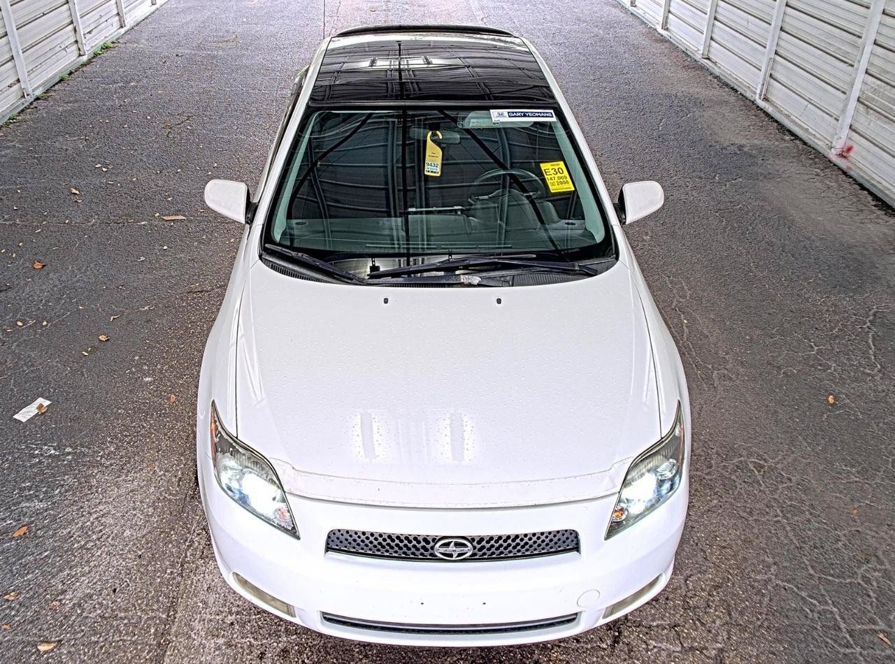 Used 2008 Scion tC FWD image 2