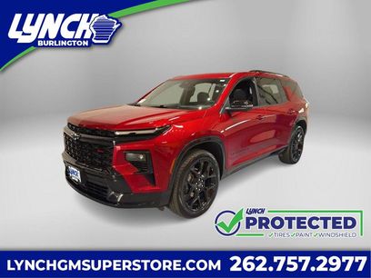 Used 2025 Chevrolet Traverse RS