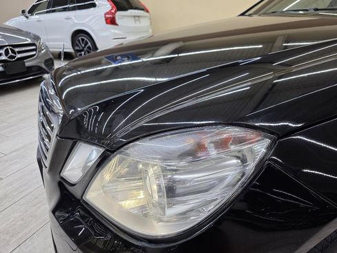 Used 2011 Mercedes-Benz E 550 Sedan image 10