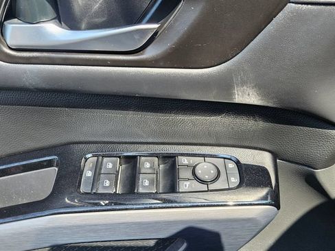 Used 2023 Nissan Pathfinder SL w/ SL Premium Package AWD/4WD image 19